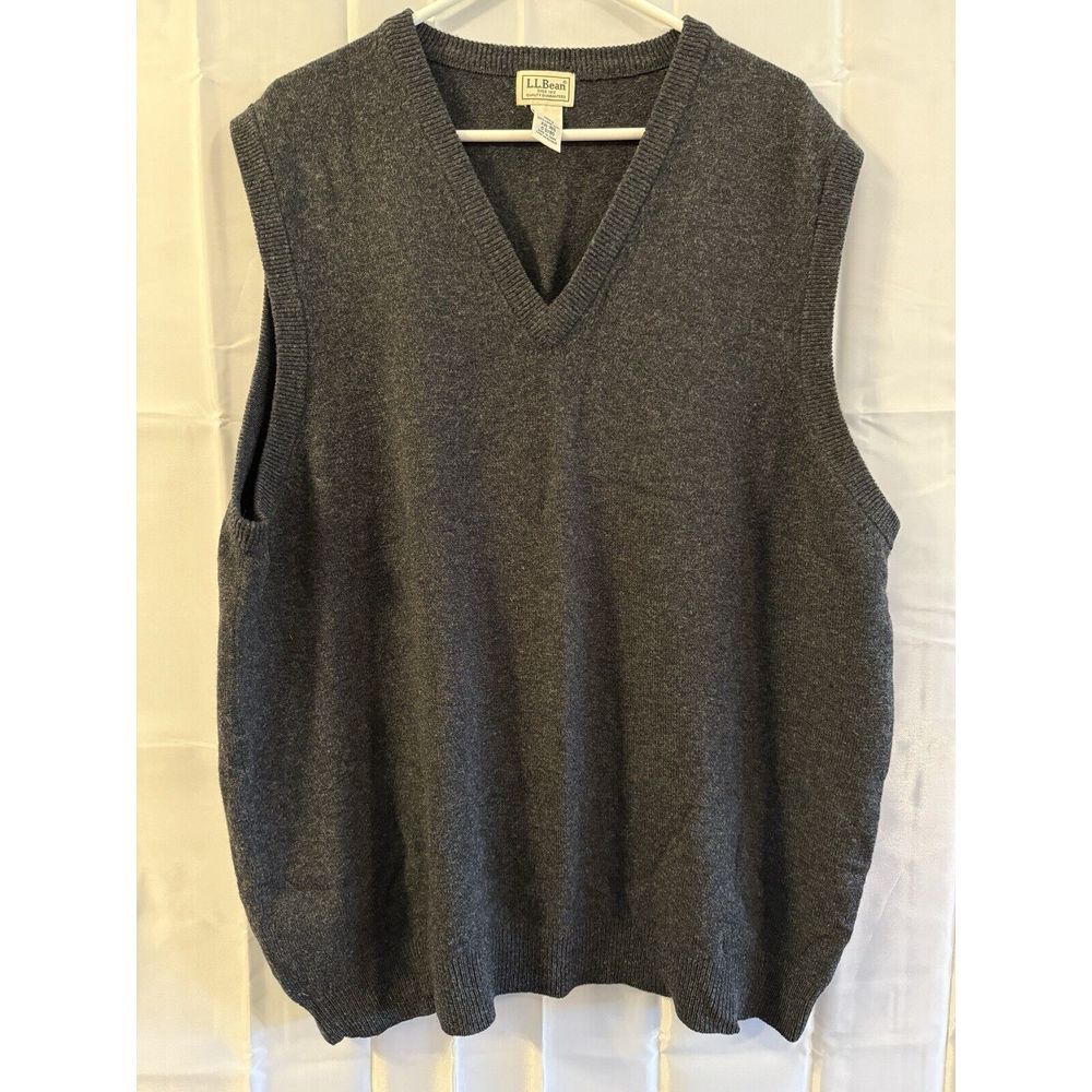 Vtg Mens LL Bean Gray 100% Lambs Wool Sweater Vest Pullover V Neck L Grandpa Dad